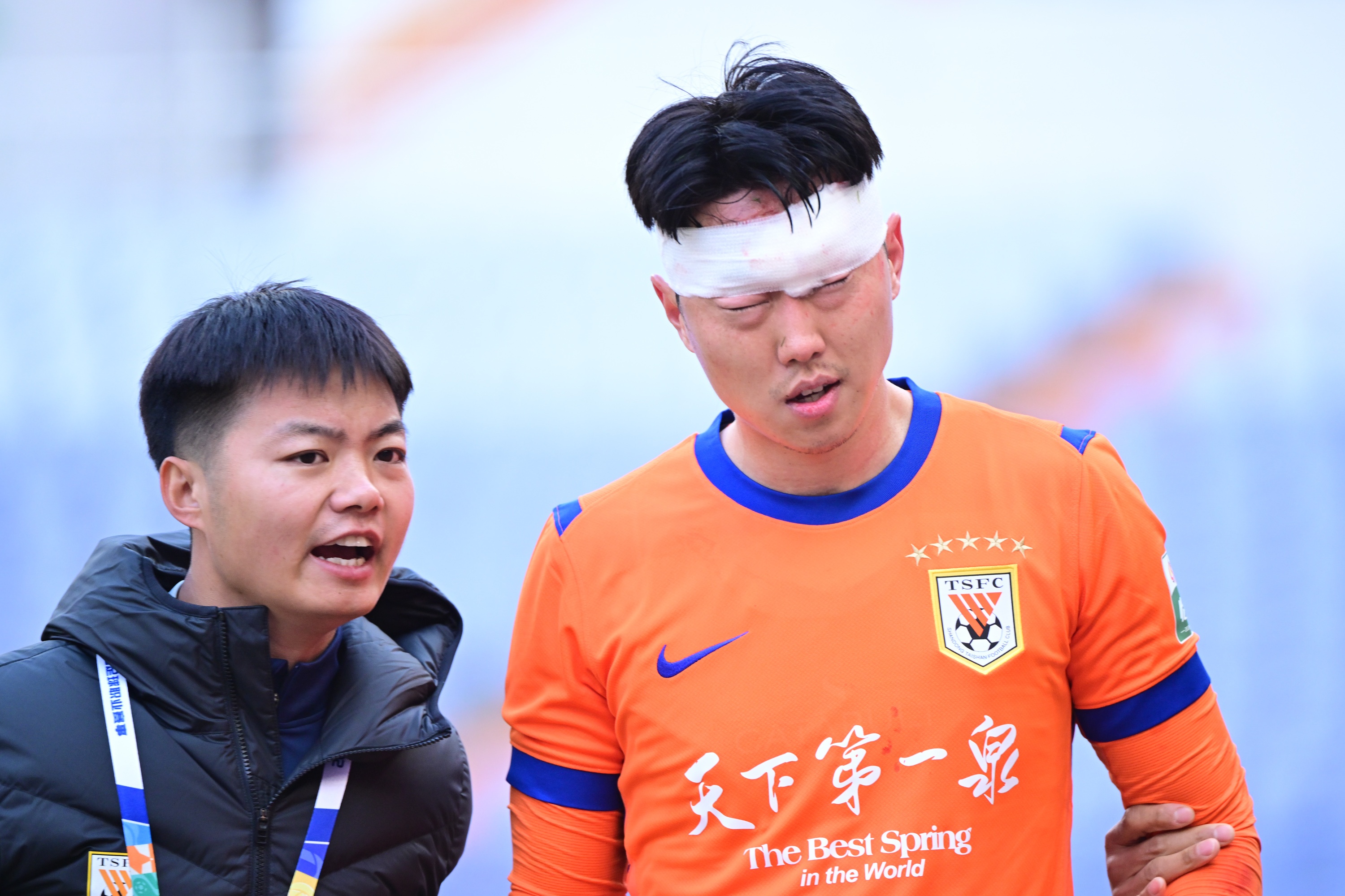 魯媒披露高準(zhǔn)翼傷情細(xì)節(jié) 缺席國足因首輪縫三十針