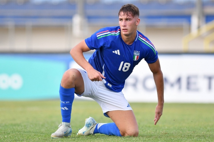 文托拉建議變陣 皮奧·埃斯波西托應取代雷特吉首發(fā)