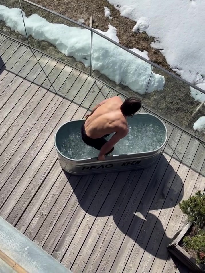 索默瑞士休賽期冰浴恢復 賽季38戰(zhàn)18場零封