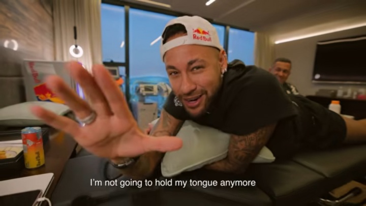 內(nèi)馬爾播客直面爭(zhēng)議 自陳帶傷出戰(zhàn)與輿論重壓