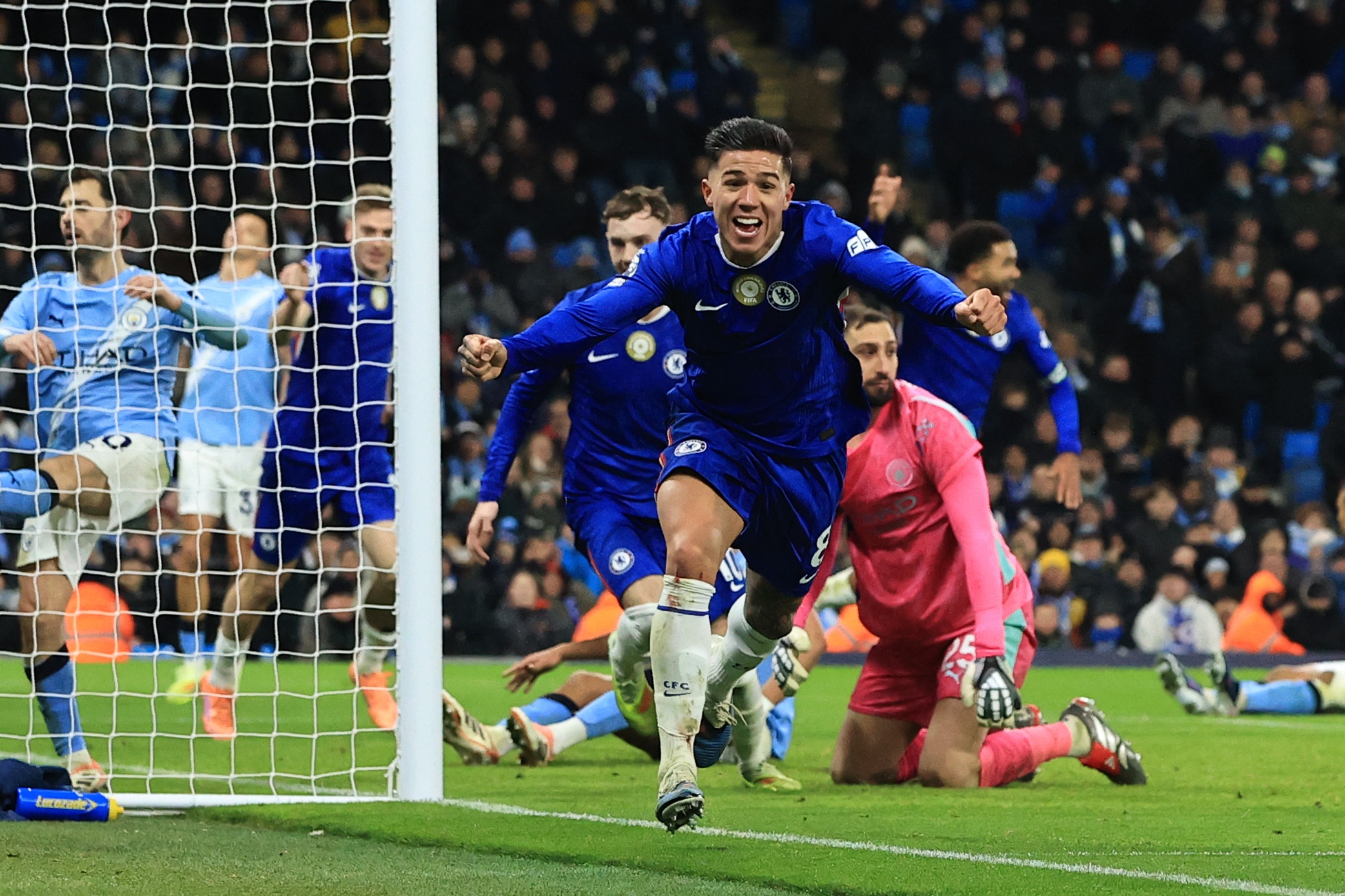 切爾西夏窗中場(chǎng)引援計(jì)劃曝光 恩佐非絕對(duì)非賣品 切爾西夏窗中場(chǎng)引援計(jì)劃曝光 恩佐非絕對(duì)非賣品