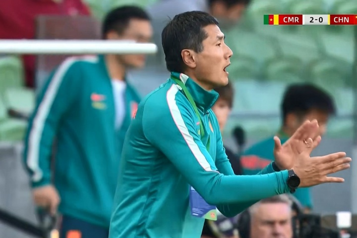 黃健翔評(píng)國(guó)足541陣型 開(kāi)場(chǎng)八分鐘丟兩球引爭(zhēng)議