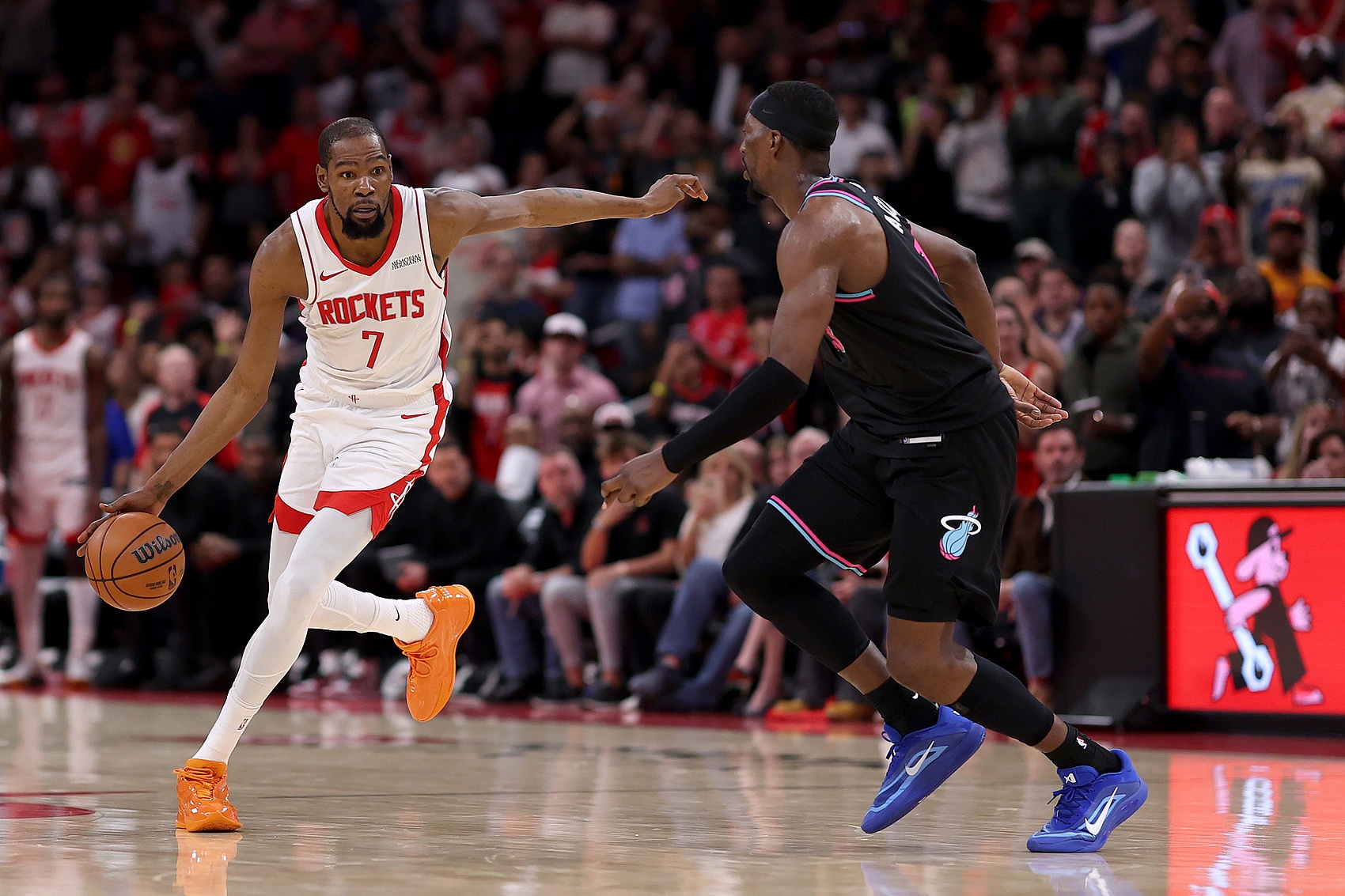 加內(nèi)特直指火箭癥結(jié) 無純控衛(wèi)致杜蘭特負荷過載