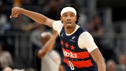 [庫(kù)利巴利集錦]庫(kù)利巴利vs勇士全場(chǎng)拿下21+6+2集錦