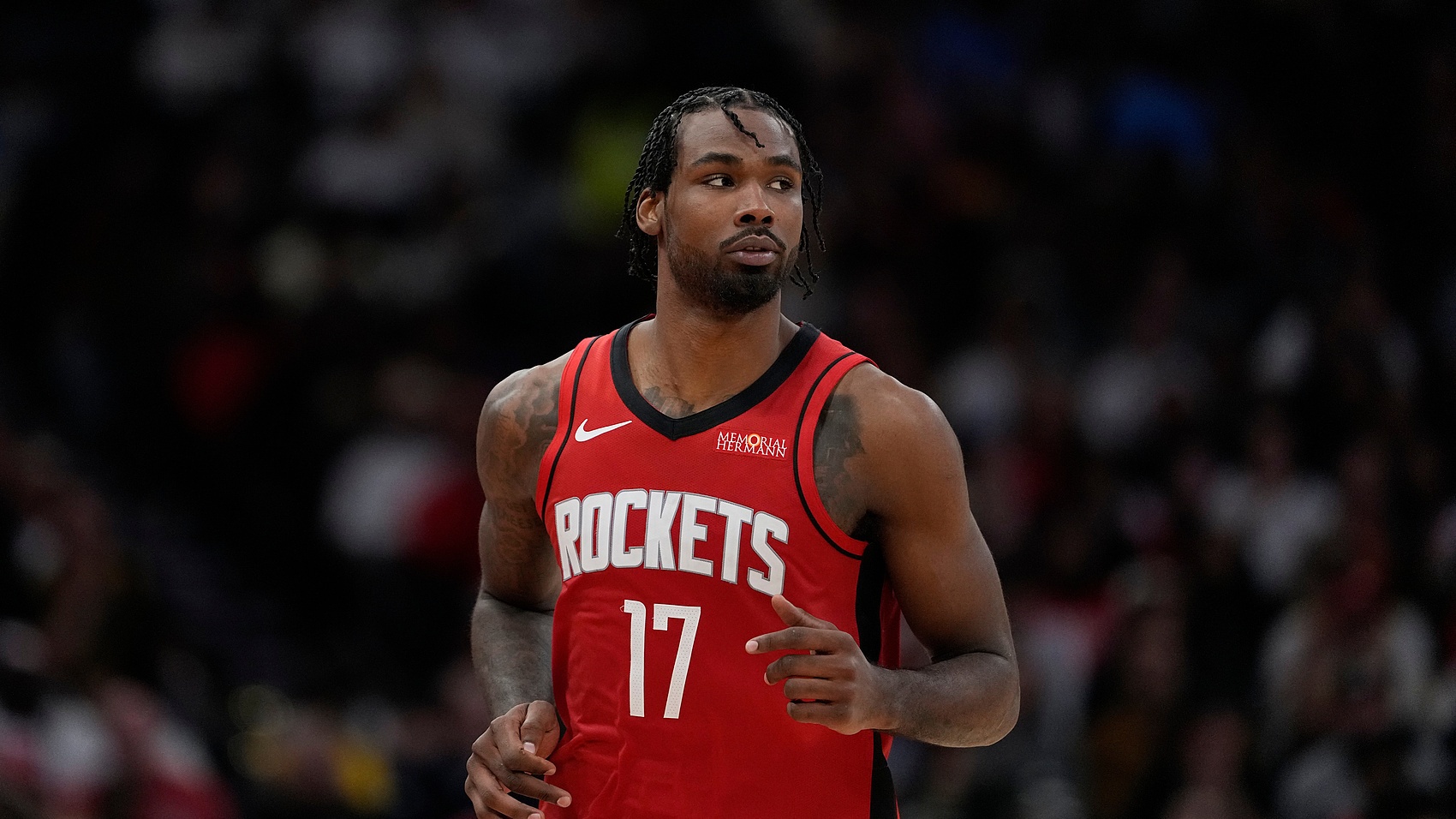 烏度卡賽前變陣 伊森取代謝潑德重回首發(fā)