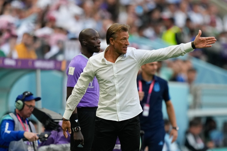 沙特主帥勒納爾帥位懸疑 本人未獲下課通知 沙特主帥勒納爾帥位懸疑 本人未獲下課通知