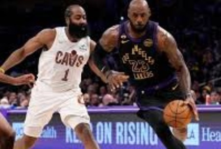 勒布朗常規(guī)賽勝場登頂歷史第一 湖人主場力克騎士 勒布朗常規(guī)賽勝場登頂歷史第一 湖人主場力克騎士