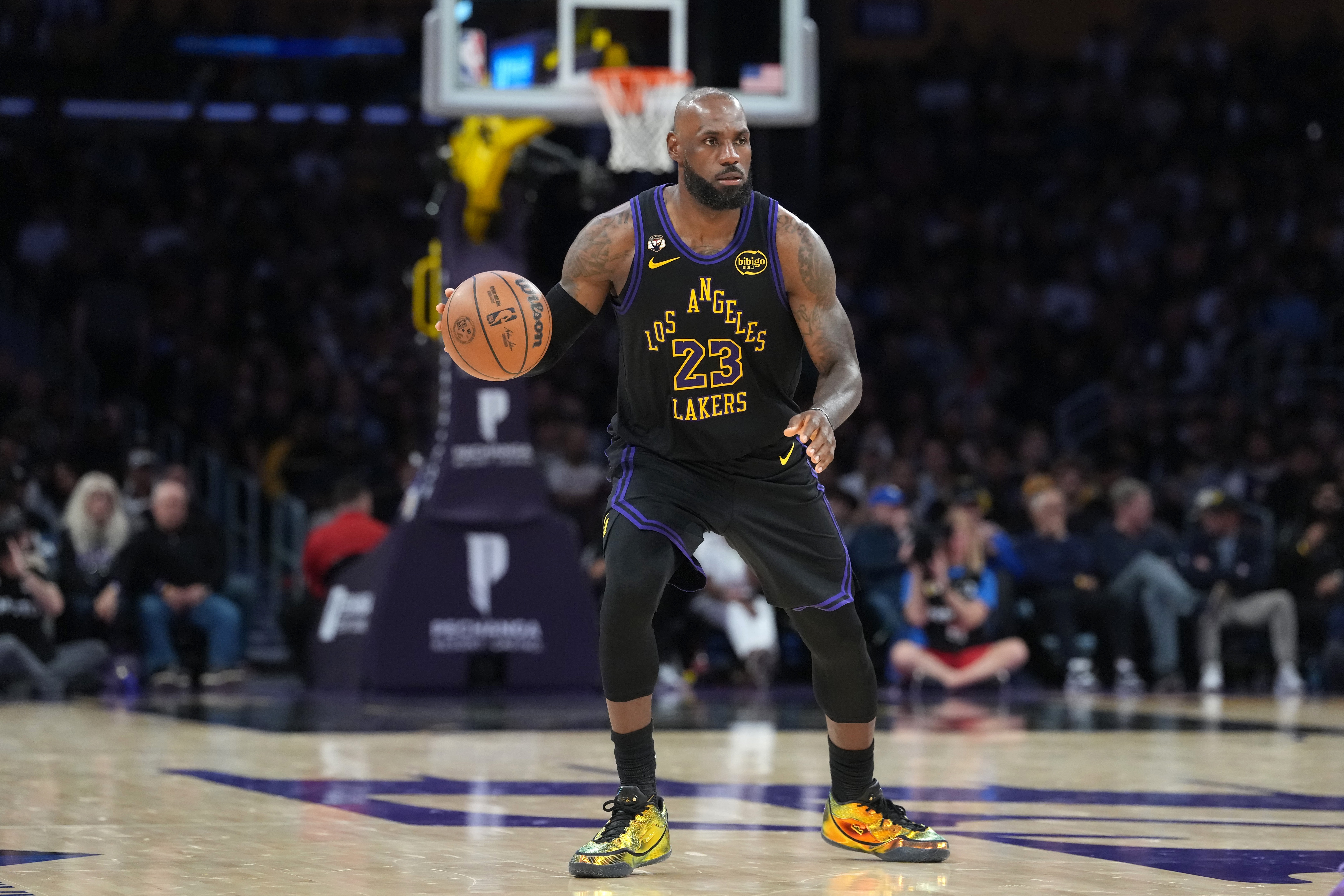 詹姆斯31分鐘高效串聯 湖人輕取騎士