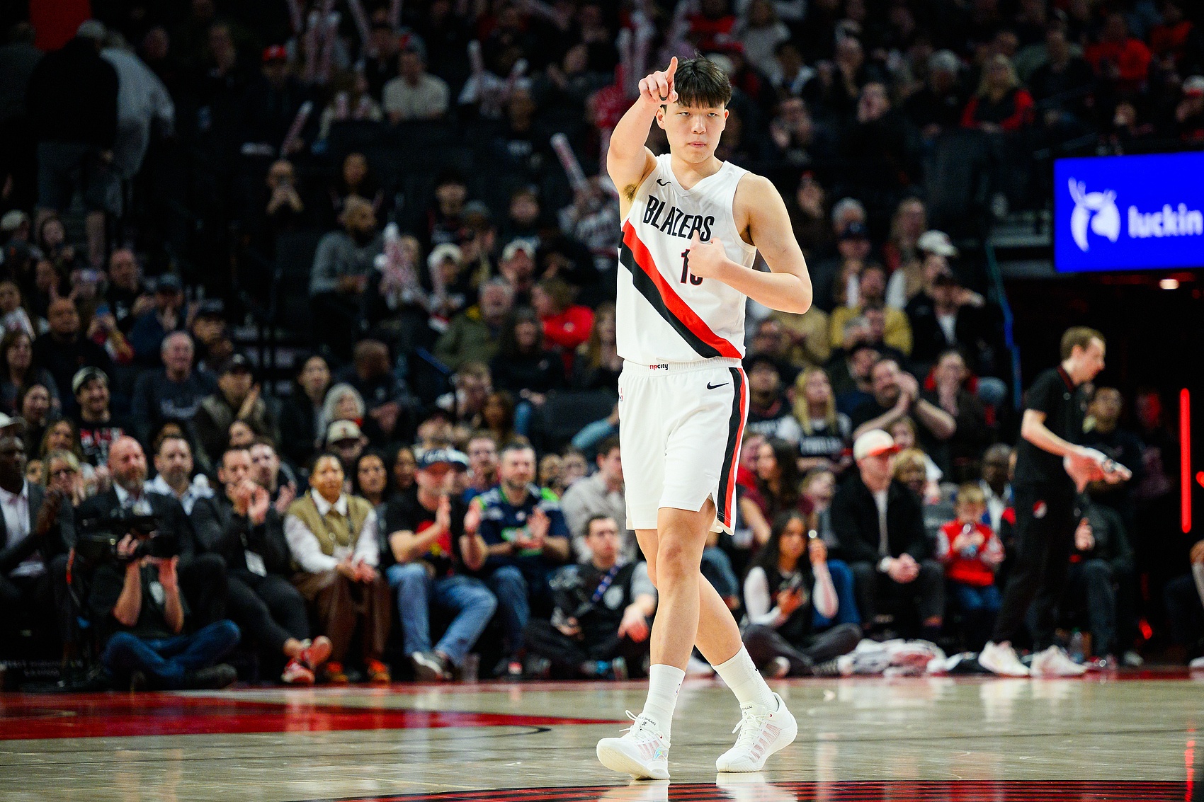 開拓者違規(guī)接觸楊瀚森遭聯(lián)盟重罰 球隊(duì)主動報告接受裁決