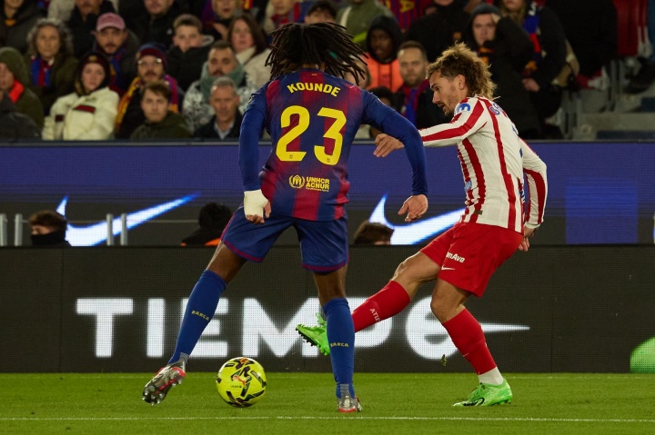 西甲爭(zhēng)冠關(guān)鍵戰(zhàn) 馬競(jìng)主場(chǎng)迎戰(zhàn)巴薩 格列茲曼告別戰(zhàn)