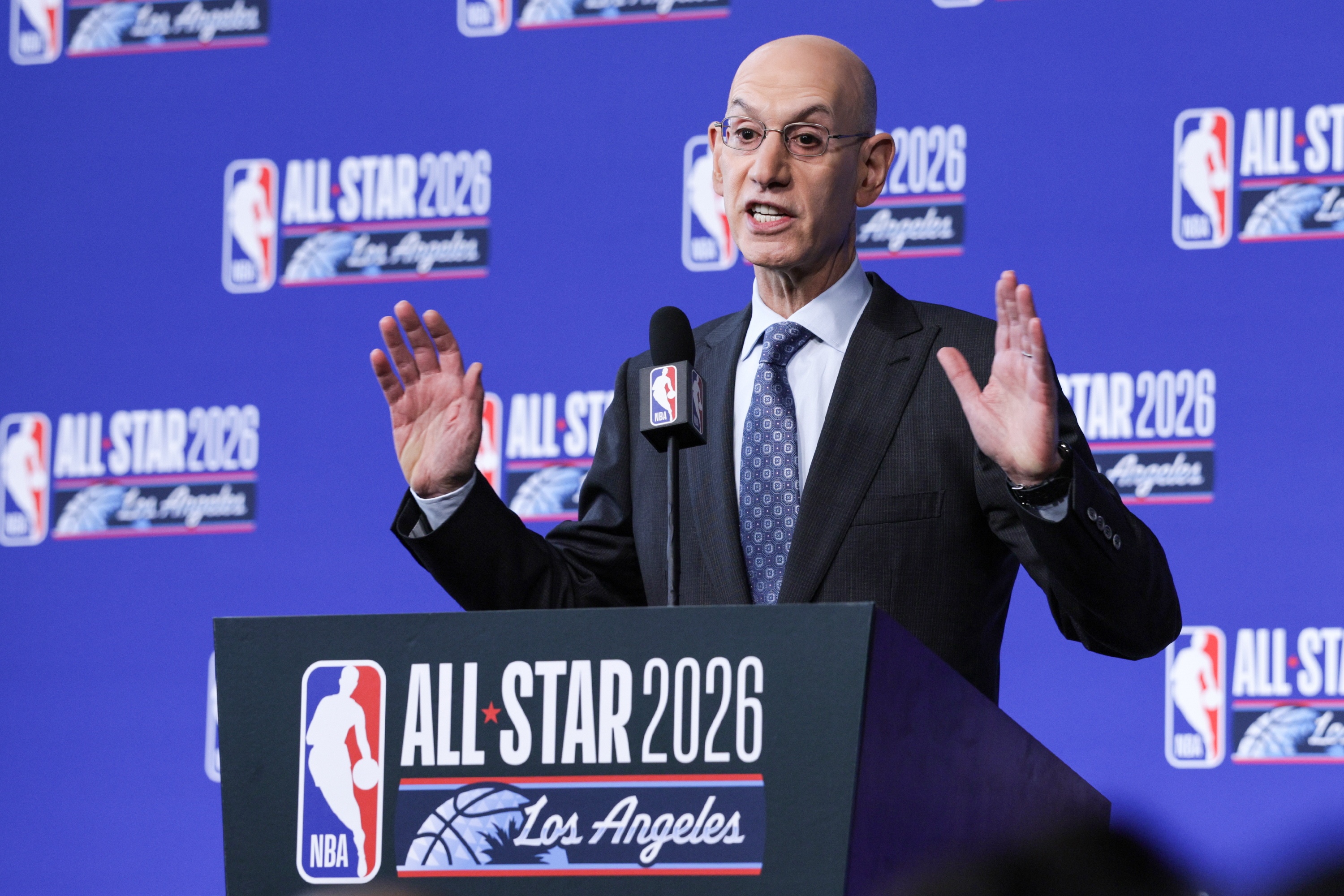 65場規(guī)則再成焦點 愛德華茲因場次無緣最佳陣 約基奇?zhèn)惣{德坎寧安亦處懸崖邊緣