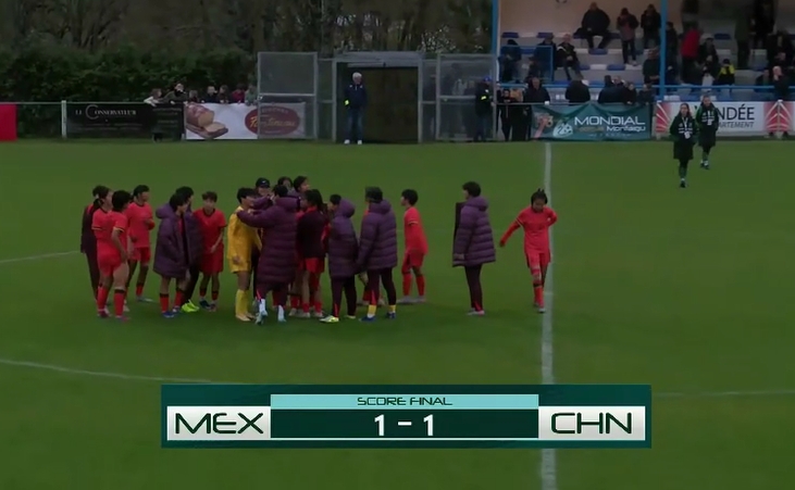 十人作戰(zhàn)守住平局 U16女足小組賽不敗收官 十人作戰(zhàn)守住平局 U16女足小組賽不敗收官