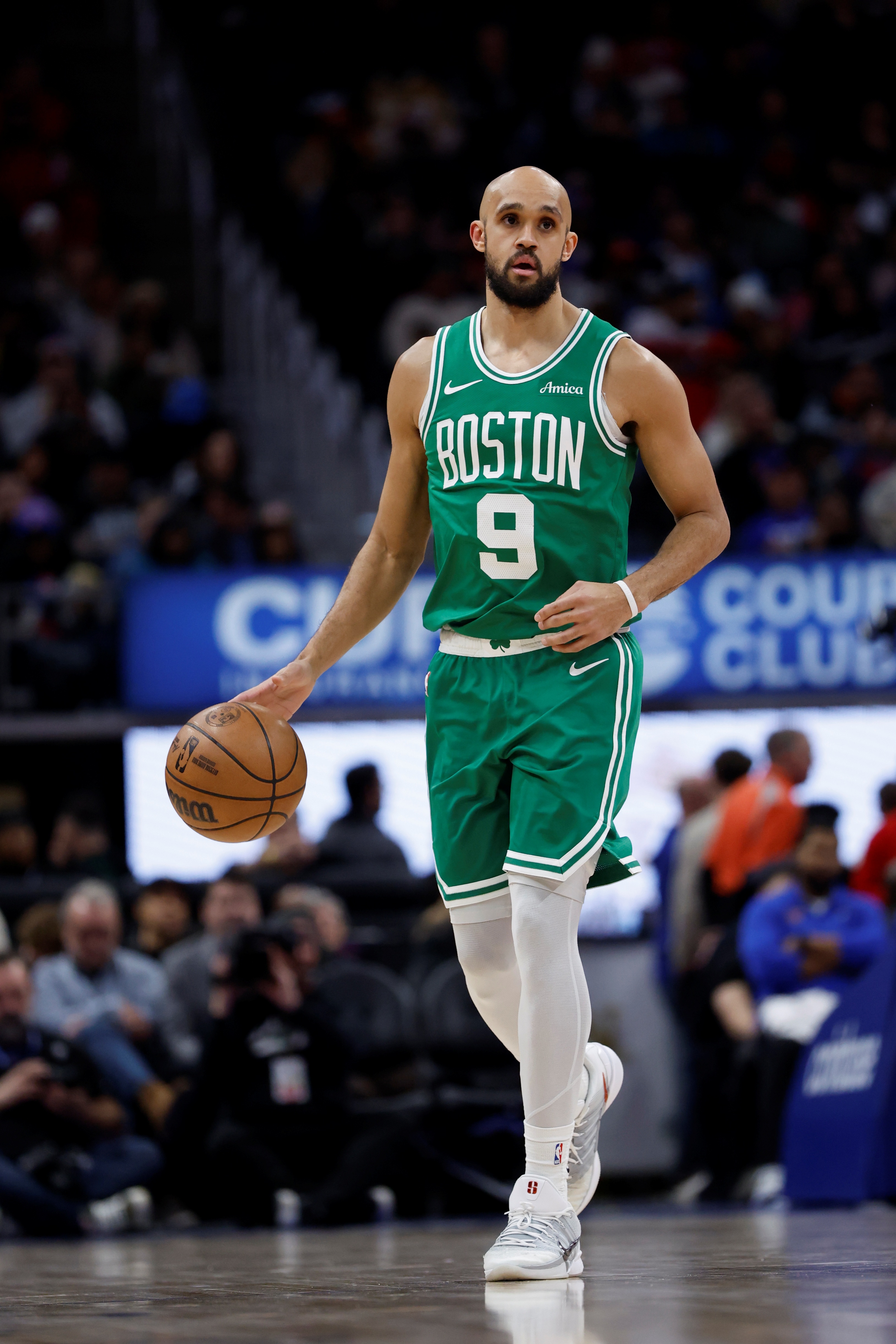 懷特三分9中5正負值+34 綠軍主場大勝雄鹿