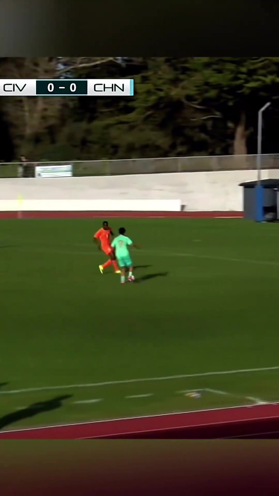 國少蒙太古杯三連敗 賽后現(xiàn)教練推搡球員風波 國少蒙太古杯三連敗 賽后現(xiàn)教練推搡球員風波