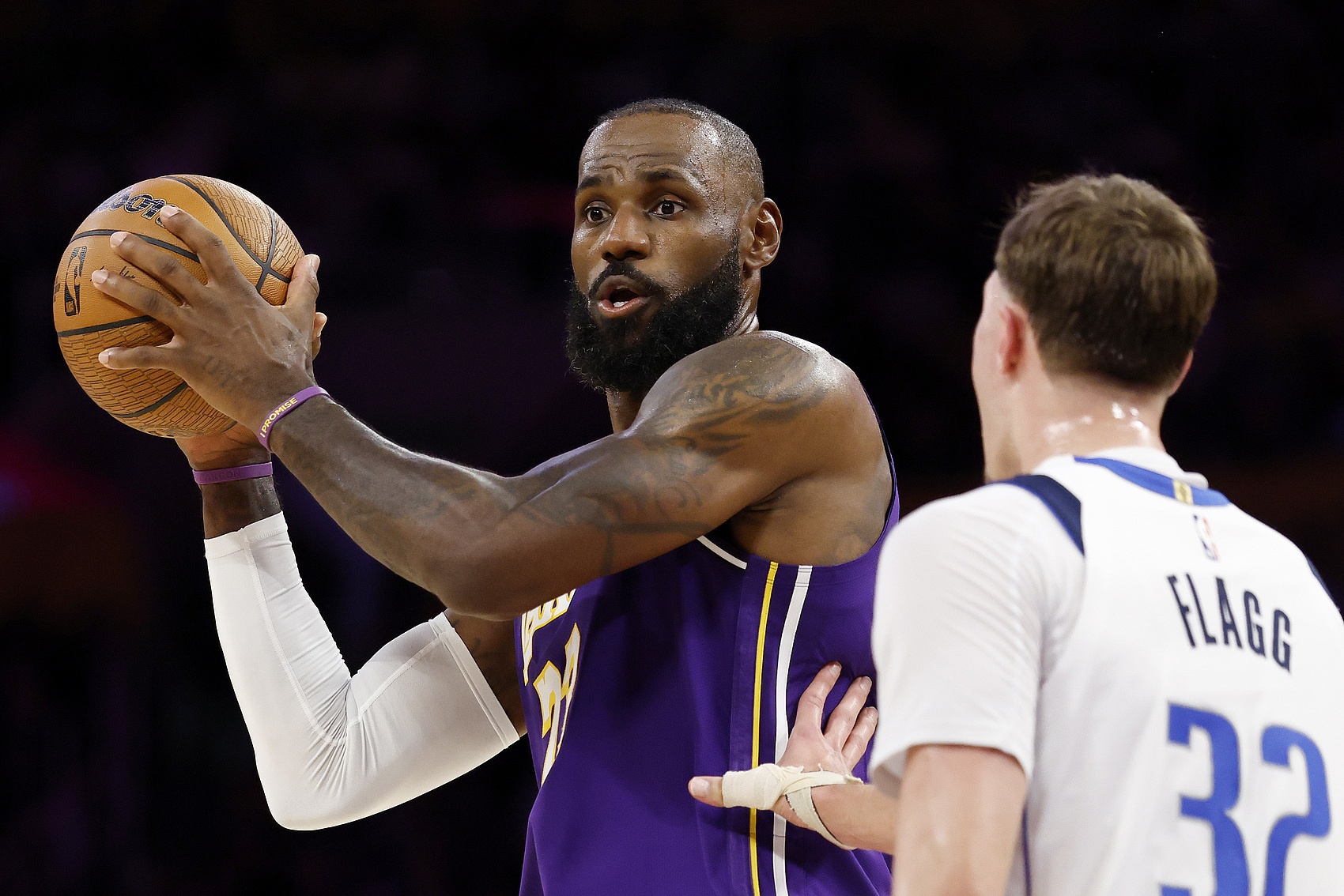 詹姆斯弗拉格三番戰(zhàn) 湖人客征達拉斯