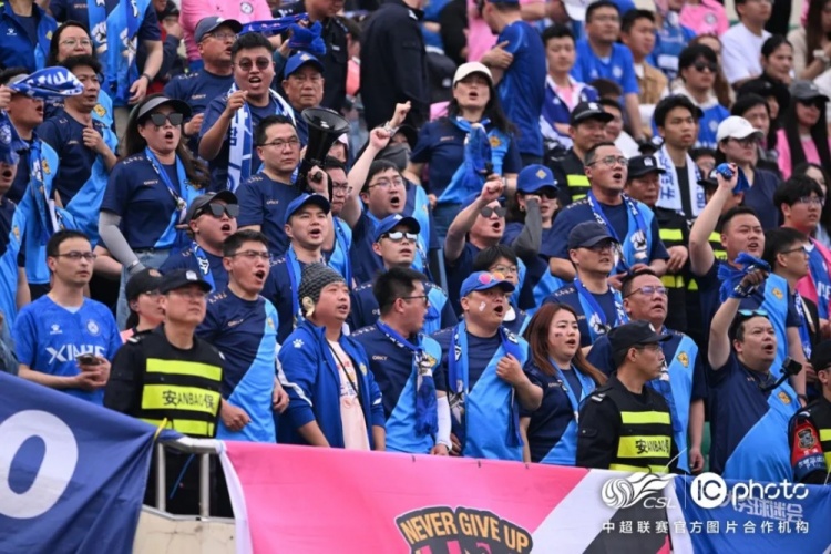 無錫吳鉤補時絕殺慈溪 遠(yuǎn)征軍500人創(chuàng)隊史紀(jì)錄