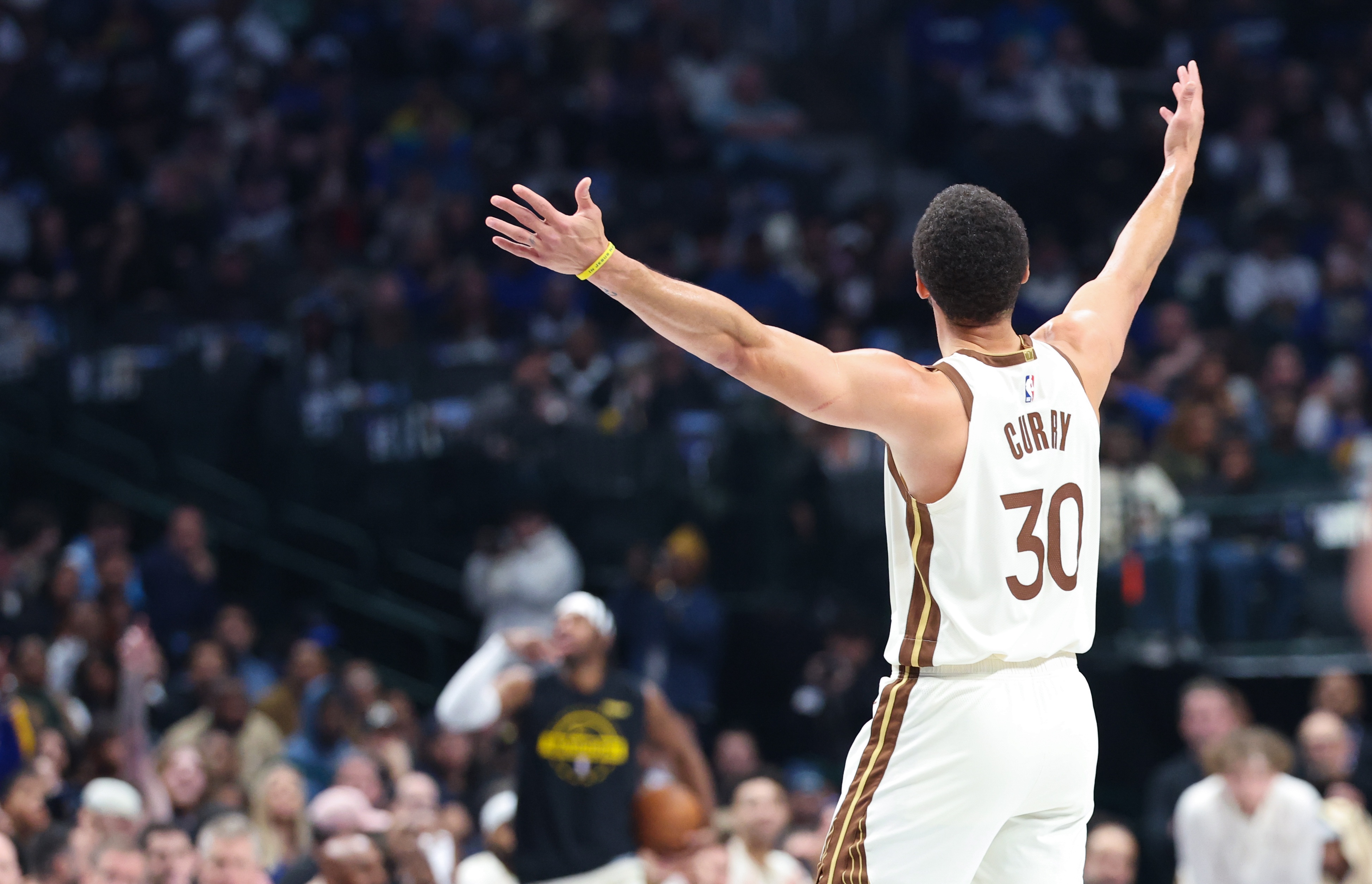 庫里常規(guī)賽末段復出 勇士季后賽前景與選秀資產(chǎn)陷兩難