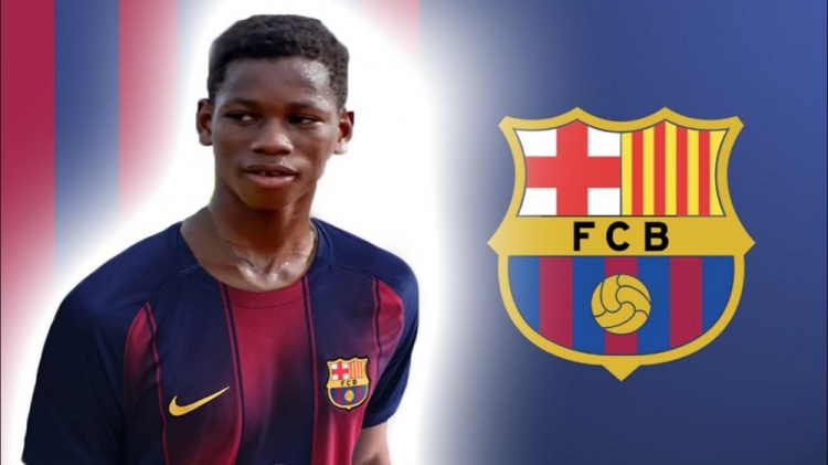 巴薩巴黎再演青訓爭奪戰(zhàn) 16歲馬里中場馬伊加試訓巴黎