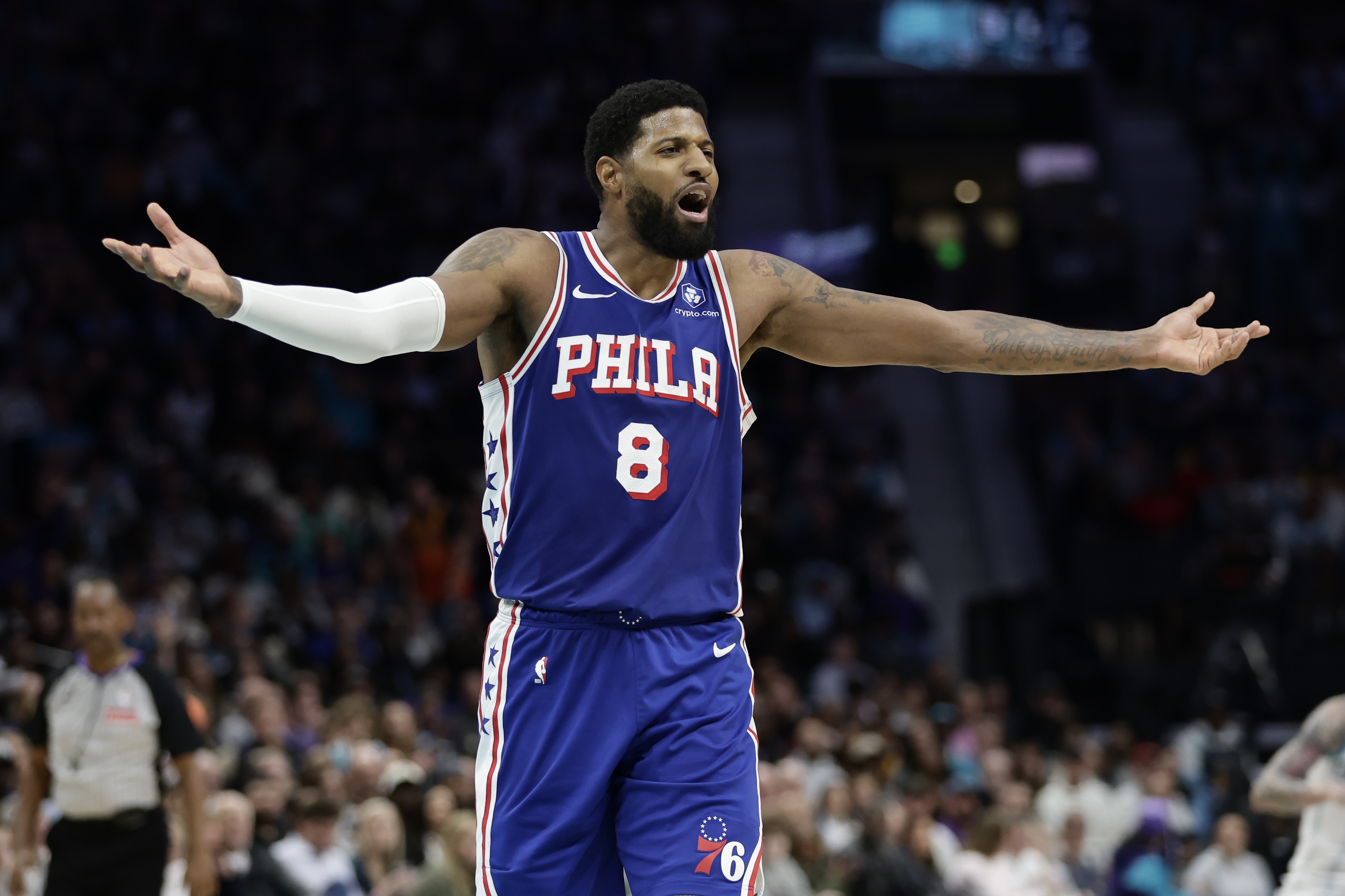 喬治下半場6中1僅得3分 76人主場不敵馬刺 喬治下半場6中1僅得3分 76人主場不敵馬刺