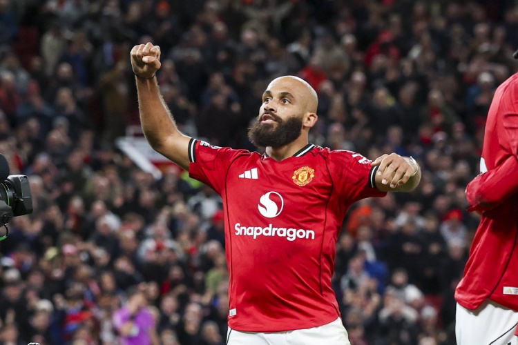 姆伯莫肯定馬奎爾領(lǐng)袖價(jià)值 集訓(xùn)間隙談曼聯(lián)賽季沖刺