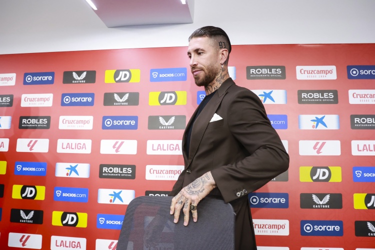 德爾尼多親口關閉回歸大門 拉莫斯球員身份重返塞維利亞無望