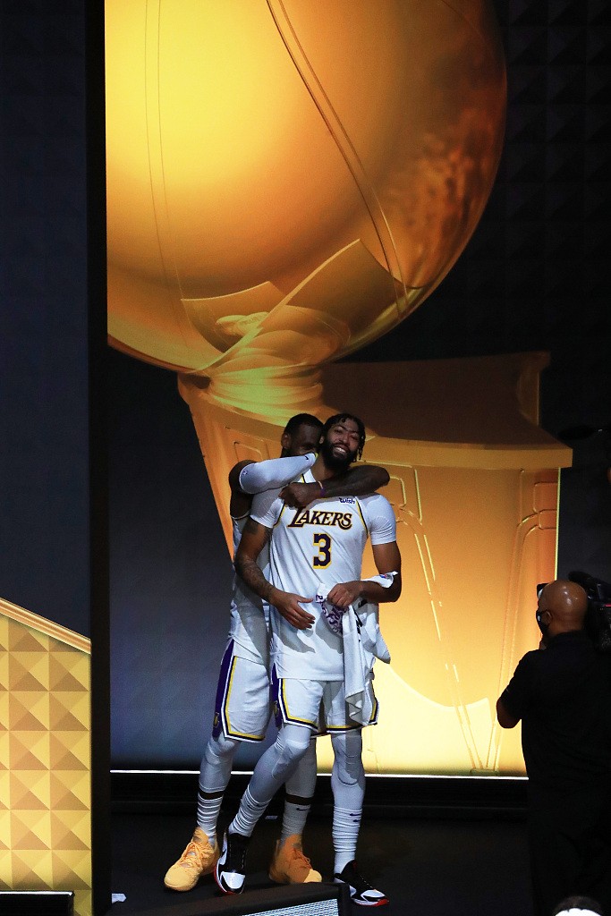 戴維斯強硬回應(yīng)園區(qū)冠軍質(zhì)疑 稱貶低者皆因主隊未奪冠