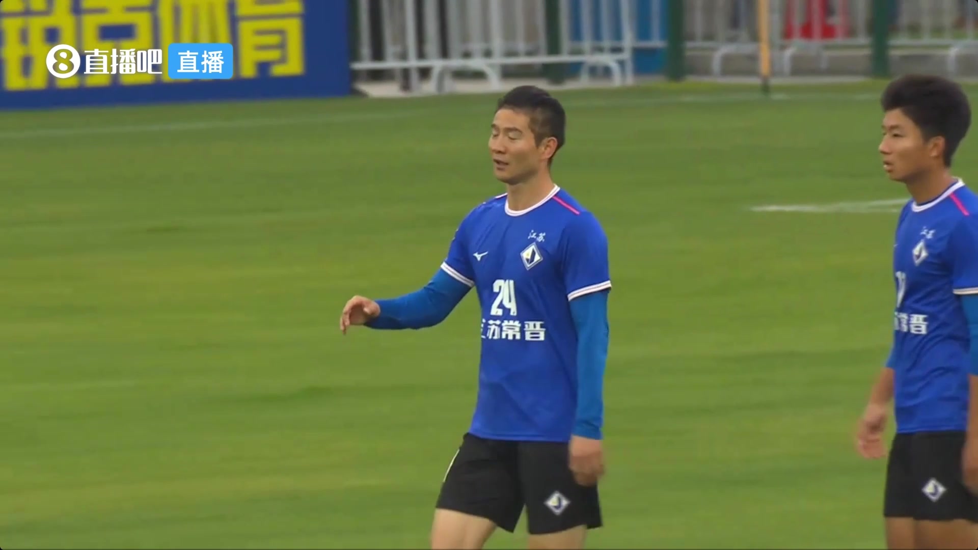 江蘇常晉中冠首戰(zhàn)九球橫掃 36歲前國腳吉翔替補(bǔ)亮相