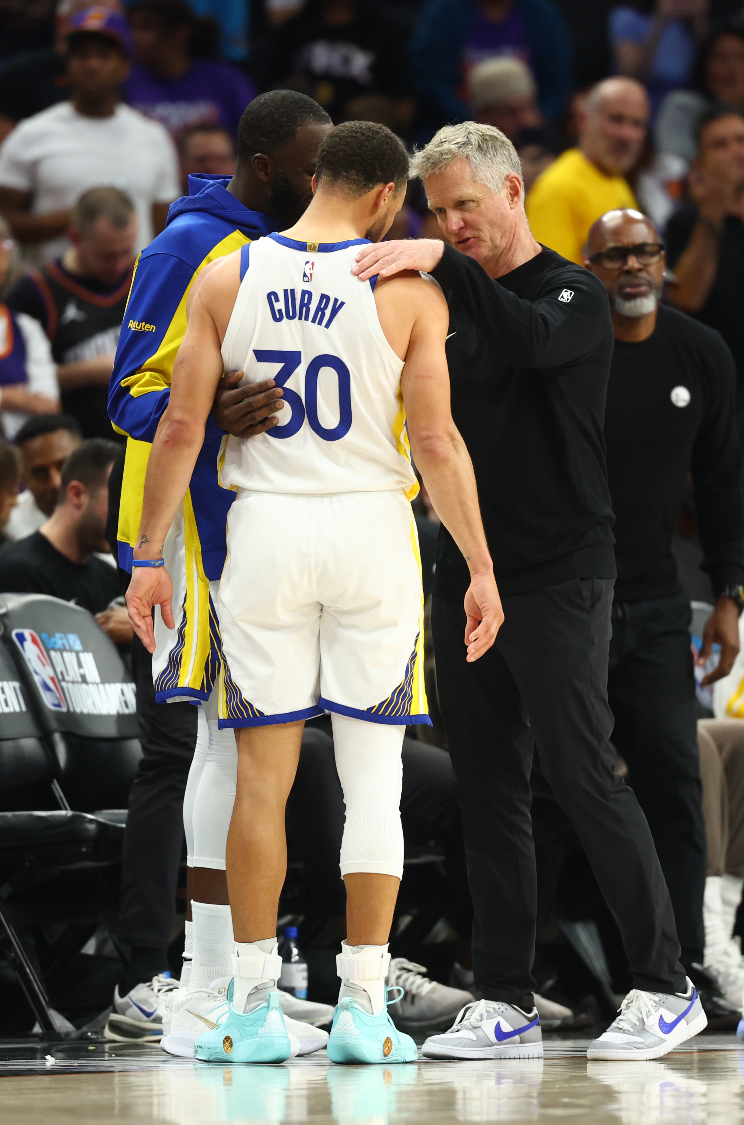 灣區(qū)名記曝科爾離隊傾向 直言庫追組合巔峰窗口已關閉