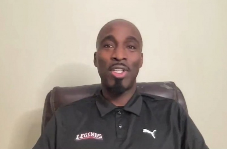 里基·戴維斯復盤騎士交易內(nèi)幕 稱巔峰期阻礙詹姆斯成長