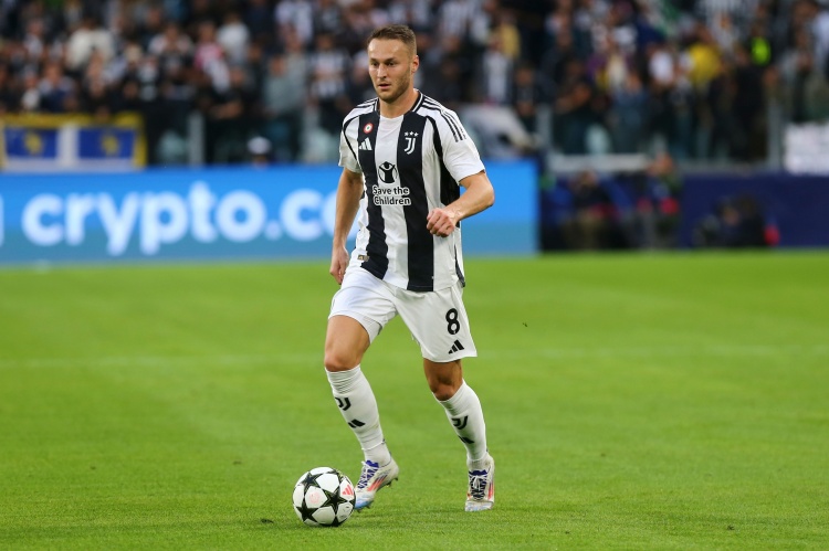 尤文標(biāo)價(jià)3000萬清洗庫普梅納斯，曼聯(lián)加拉塔薩雷展開爭奪