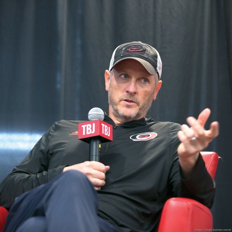 追夢怒斥開拓者老板鄧頓：拒絕贊助T恤、150萬報價主帥，呼吁蕭華介入維護聯(lián)盟標準